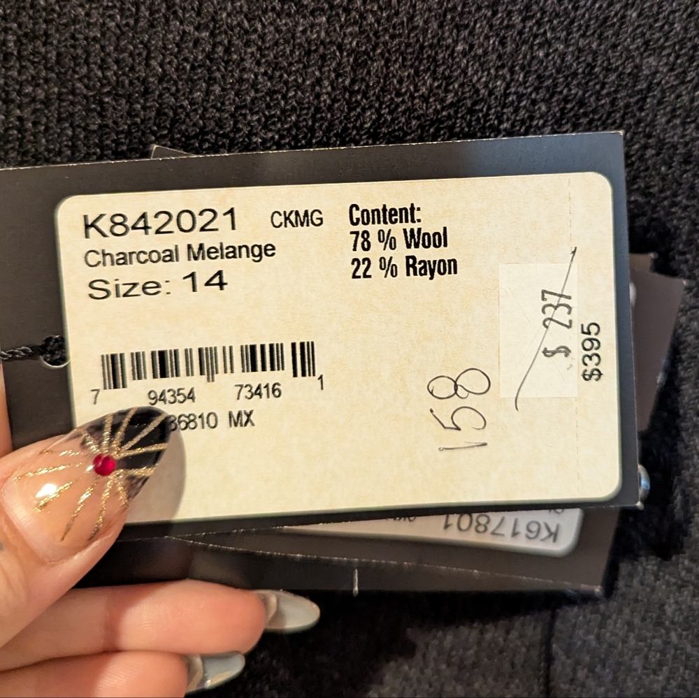 NWT St. John Knit Set Size 14 - Picture 13 of 13